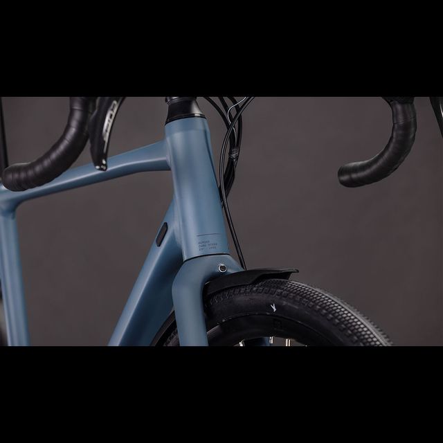 CUBE Nuroad Pro FE gravel-pyörä